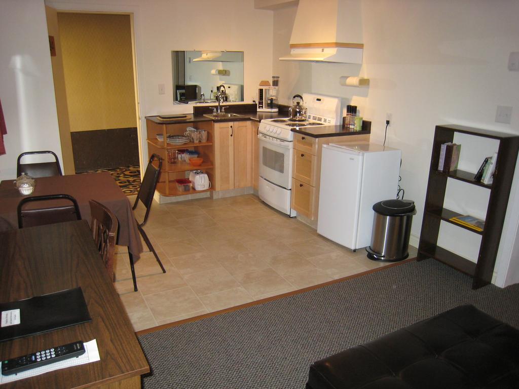 Downtowner Motor Inn 크레스턴 객실 사진