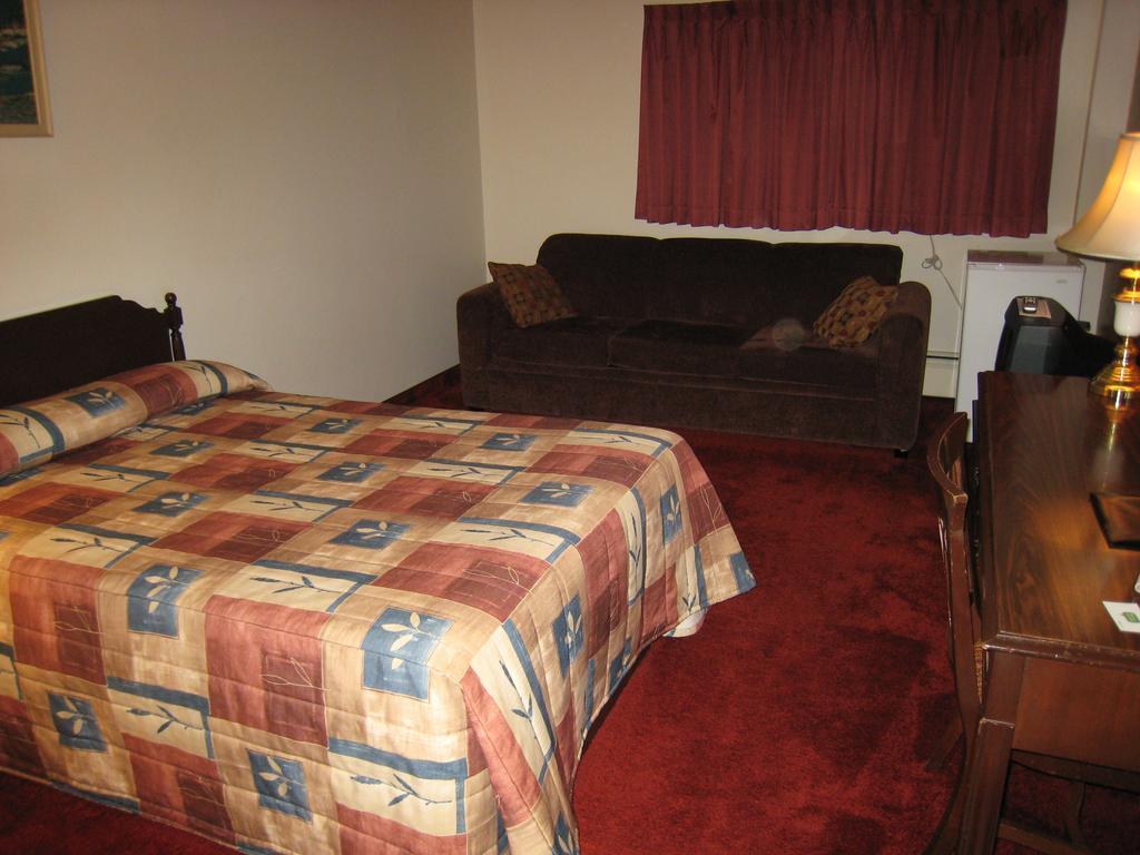 Downtowner Motor Inn 크레스턴 객실 사진
