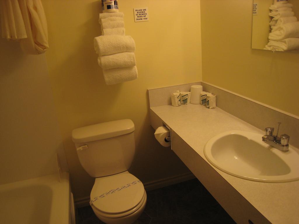 Downtowner Motor Inn 크레스턴 객실 사진